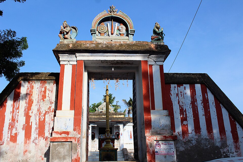 Thanjai Mamani Koil (Neelamega Perumal Temple), Thanjavur
