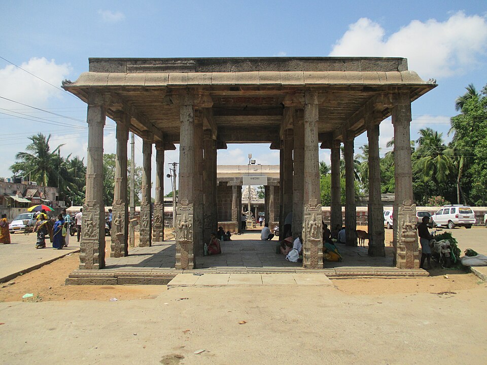 Sthalasayana Perumal Temple, Thirukadalmallai (Mahabalipuram)