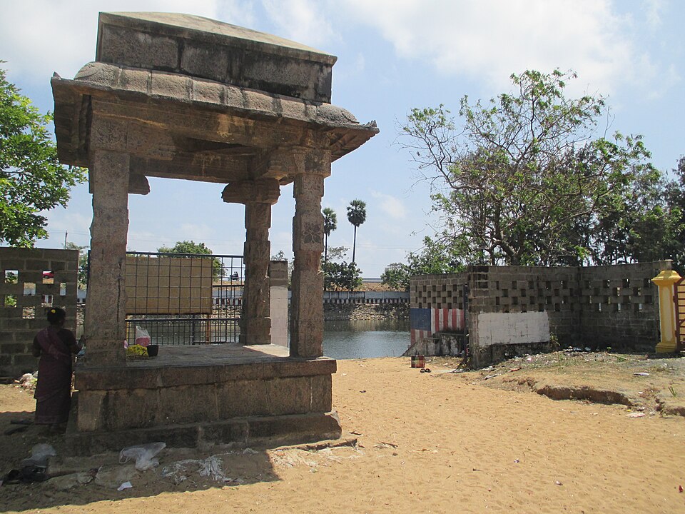 Sthalasayana Perumal Temple, Thirukadalmallai (Mahabalipuram)