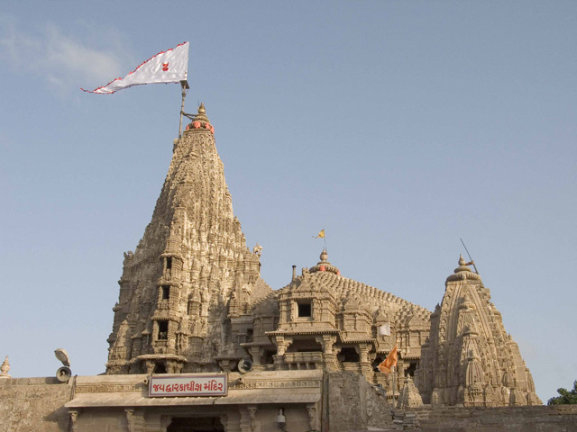 Sri Neelamega Perumal Temple, Devaprayag